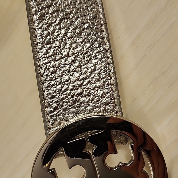 Tory Burch Miller Reva Belt in Silver - Picture 5 of 13
